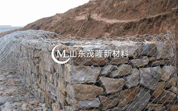 《水曹项目》渗排水网垫、石笼网施工