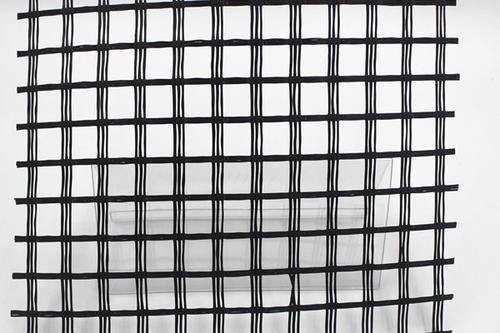 土工格栅使用的层数是越多越好吗？