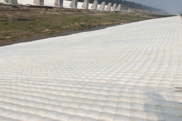 护坡工程会用到哪些土工材料？  第6张
