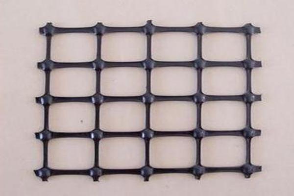 凸结点钢塑土工格栅的施工注意事项