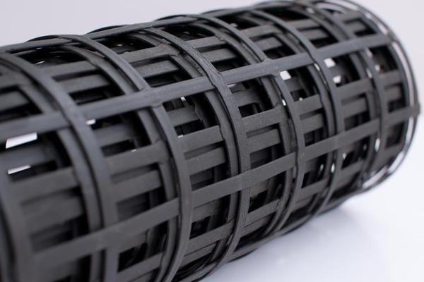 自粘式土工格栅施工注意事项大揭秘：你一定要了解！  第2张