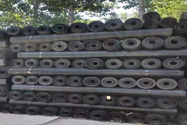土工格栅施工遵守规矩，你知道吗？  第2张