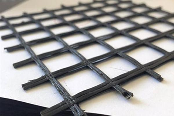 土工格栅与透层沥青：了解施工方法！  第3张