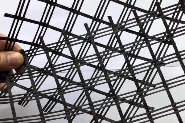 玻纤土工格栅的未来应用趋势是什么-科技发展的新方向  第3张