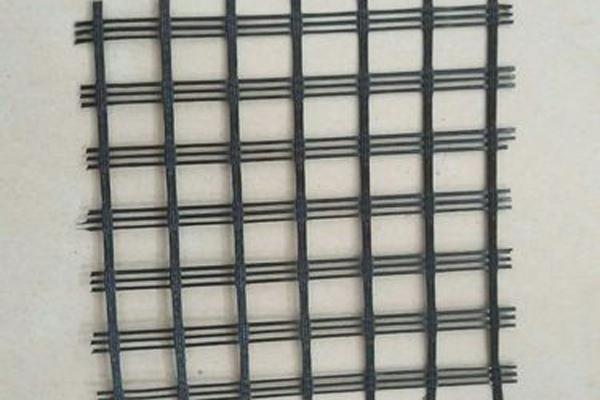 玻璃土工格栅的横向和纵向有什么区别？  第3张
