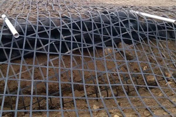 路基土工格栅的固定方式有哪些？  第3张
