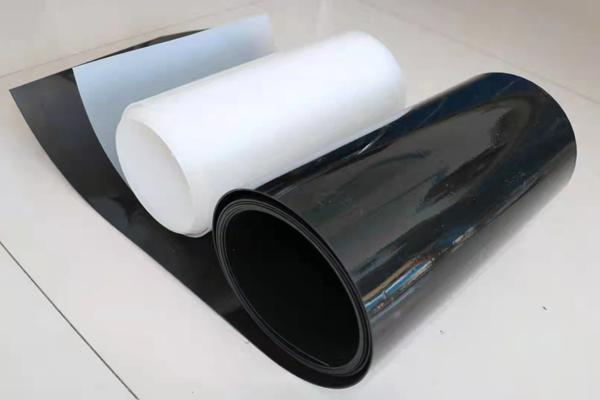 土工格栅与土工膜的区别究竟在哪里？  第3张