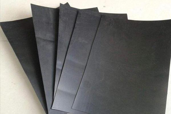 土工格栅与土工膜的区别究竟在哪里？  第4张