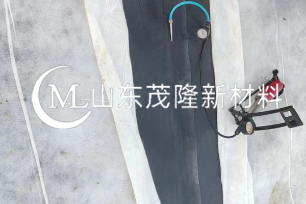 《中石化商业储备有限公司湛江东海岛原油商业储备基地工程项目》土工膜、土工布，含铺设焊接施工