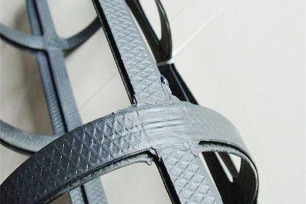 土工格栅在公路施工中的应用及层数分析  第3张