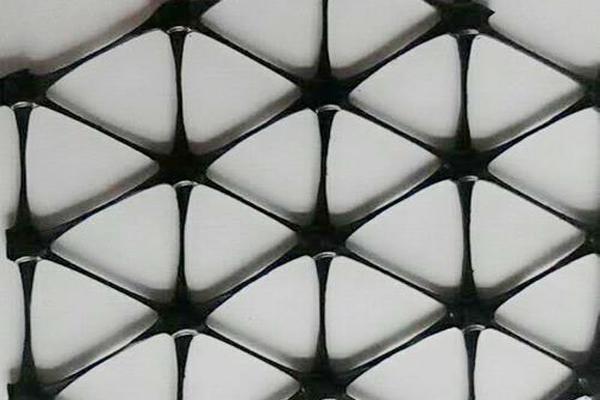 三向土工格栅的特点是什么？  第3张