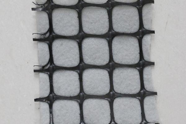 土工布与土工格栅能不能搭配在一起使用  第2张