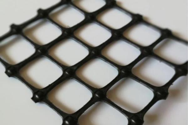 土工格栅在路基中的作用有哪些呢？