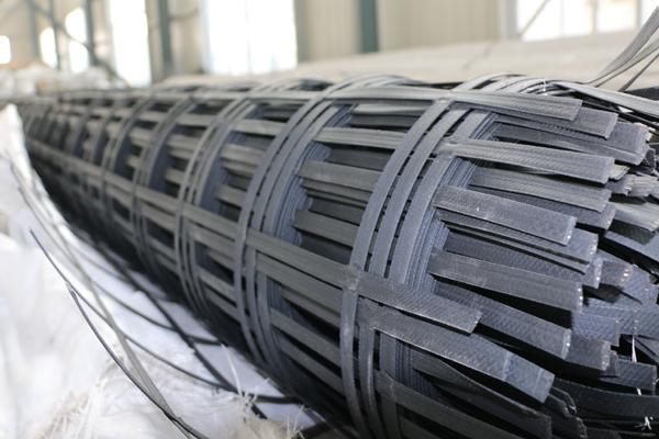 钢塑土工格栅在防止路基沉降中的关键作用  第2张