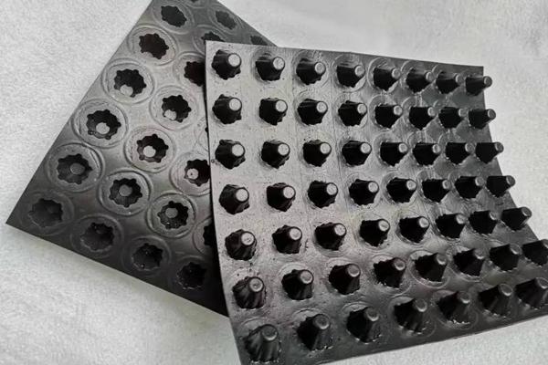 塑料土工格栅与排水板的不同之处  第3张