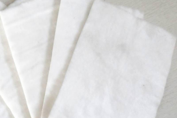 土工格栅可以和土工布搭配使用吗  第2张