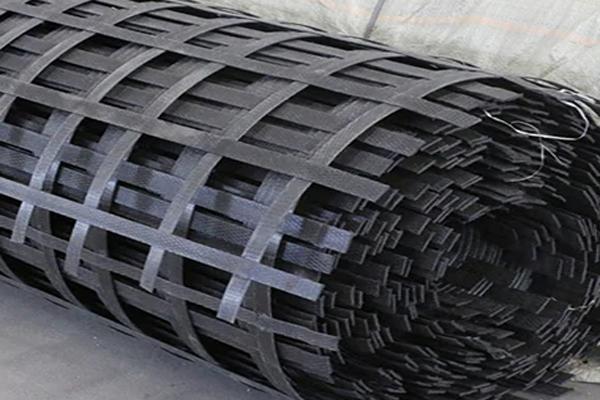 高韧性聚酯纱线集束土工格栅怎么清洗呢？  第3张