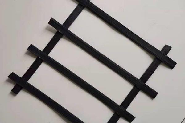 高韧性聚酯纱线集束土工格栅A型B型C型有哪些不同呢？  第3张