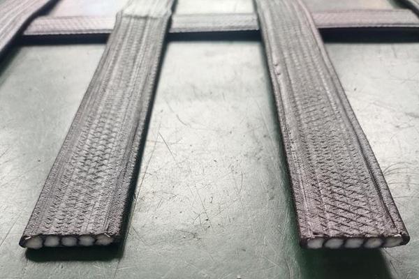 高韧性聚酯纱线集束土工格栅在铁路中可以使用吗  第3张